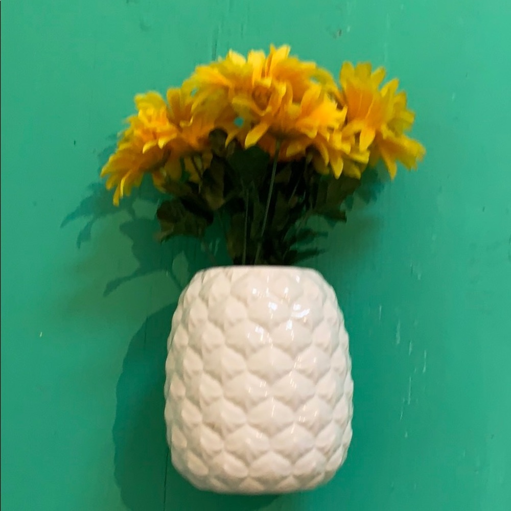 Pineapple White Flower